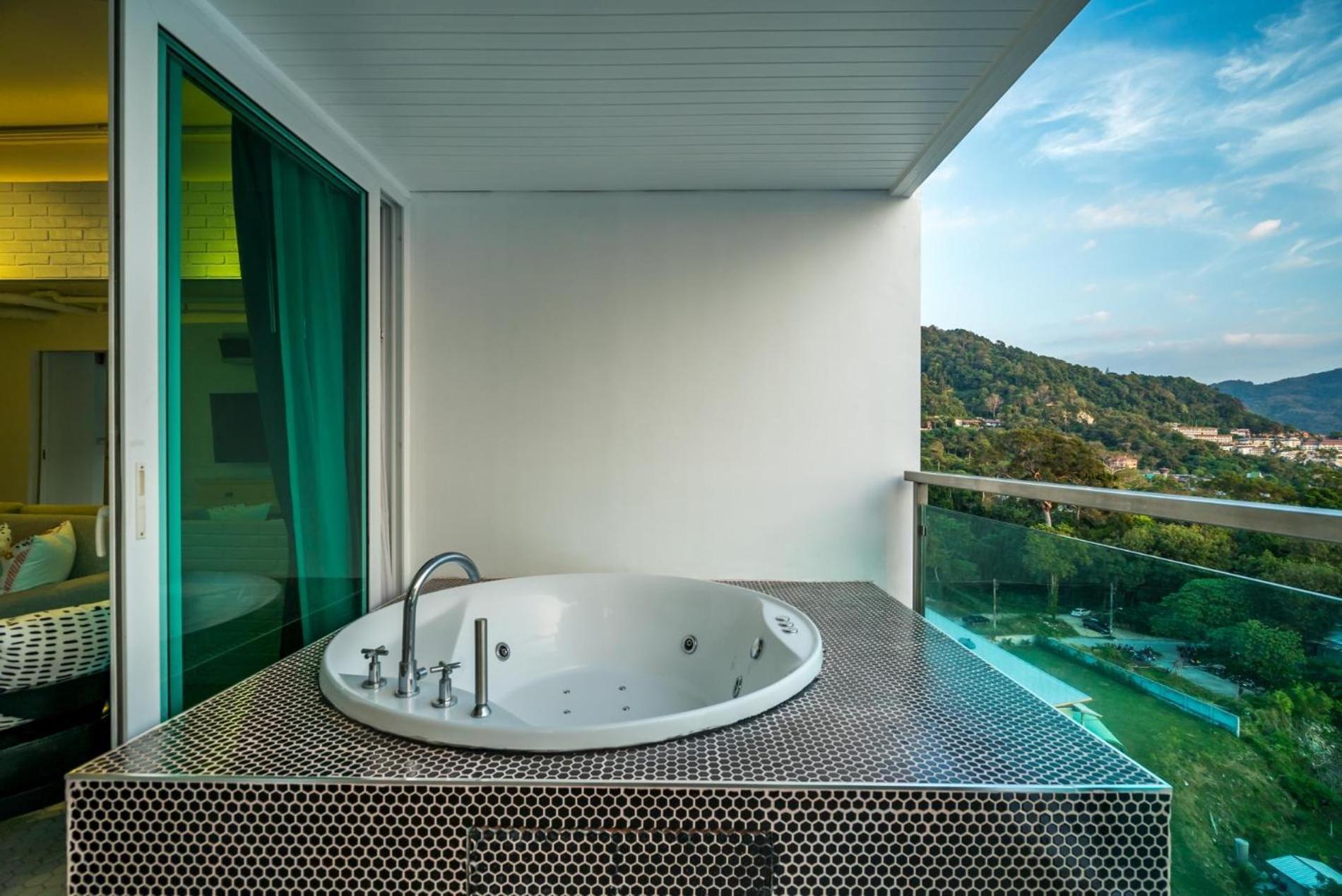 Baycliff Residence By Lofty Patong Eksteriør bilde
